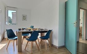 Tout Inclus - Plein Centre - Netflix - Moontown